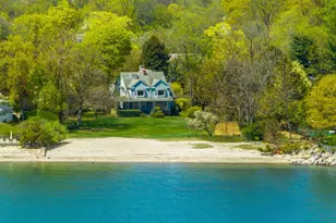 86 Wallacks Dr, Stamford, CT 06902 - Photo 1