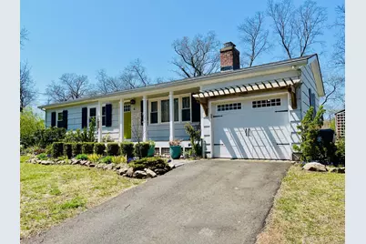 4 Oakdale Road, Branford, CT 06405 - Photo 1