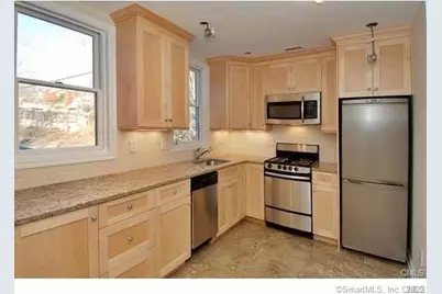 202 Old Ridgefield Road #3, Wilton, CT 06897 - Photo 1