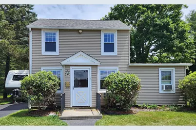 7 East Pattagansett Road, East Lyme, CT 06357 - Photo 1