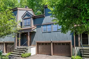 91 Heatherwood Dr, Brookfield, CT 06804 - Photo 1