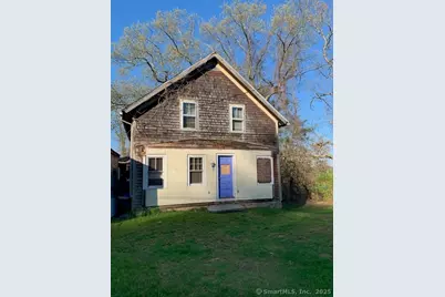 193 East Franklin Street, Killingly, CT 06239 - Photo 1