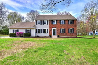 9 Marks Place, Cheshire, CT 06410 - Photo 1