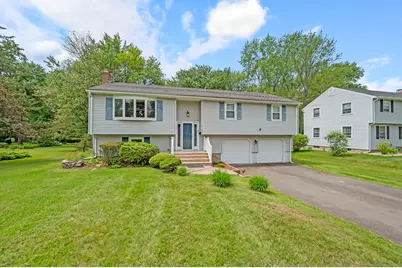 283 Hillcrest Avenue, Newington, CT 06111 - Photo 1