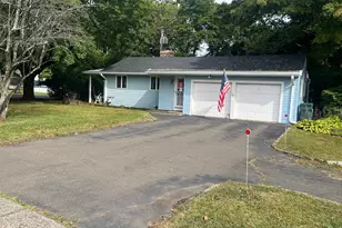 3 Cedar Ln, Cheshire, CT 06410 - Photo 1