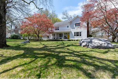 2 Lakeview Drive, Greenwich, CT 06878 - Photo 1