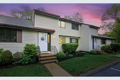 62 Oak Forest Drive #6-2, Manchester, CT 06042 - Photo 1