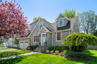 164 Oldfield Drive, Fairfield, CT 06824 - Photo 1