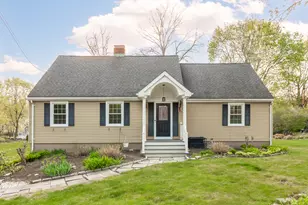 123 Hilltop Dr, Trumbull, CT 06611 - Photo 1