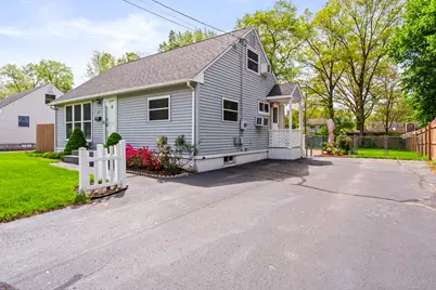 21 Roosevelt Boulevard, Enfield, CT 06082 - Photo 1