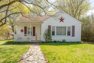 23 Strosberg Rd, Waterford, CT 06385 - Photo 1