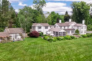 3113 Bronson Rd, Fairfield, CT 06824 - Photo 1