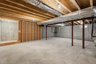 211 Winding Hollow Rd, Groton, CT 06340 - Photo 1