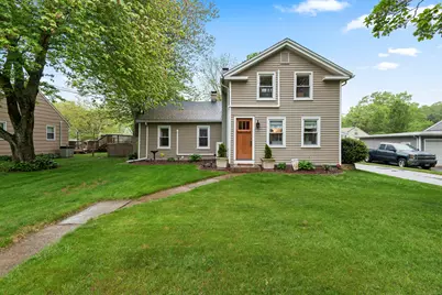 33 Hanover Street, Wallingford, CT 06492 - Photo 1