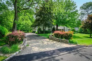 23 Richter Dr, Danbury, CT 06811 - Photo 1