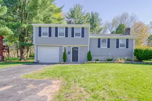 5 Blue Orchard Dr, Middletown, CT 06457 - Photo 1