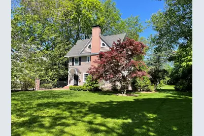 26 Ridgewood Road, West Hartford, CT 06107 - Photo 1