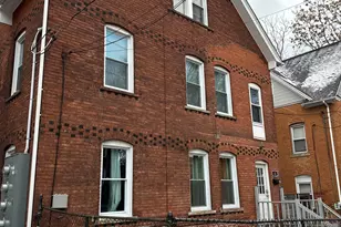 21 Tremont St, New Britain, CT 06051 - Photo 1