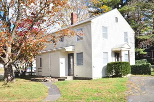 113 Woodlawn Cir, East Hartford, CT 06108 - Photo 1