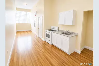 105 Bank Street #1C, Waterbury, CT 06702 - Photo 1