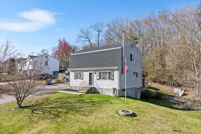 156 Cottonwood Lane, Montville, CT 06382 - Photo 1