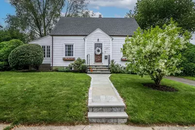 271 Seaside Avenue, Bridgeport, CT 06605 - Photo 1