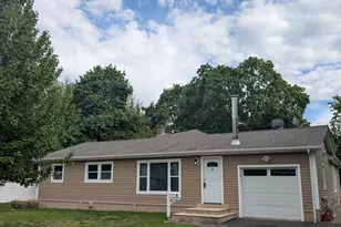 9 Washington Rd, Windsor, CT 06095 - Photo 1