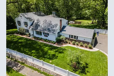 25 Fox Run Road, Norwalk, CT 06850 - Photo 1