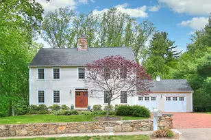 127 College Park Dr, Fairfield, CT 06824 - Photo 1