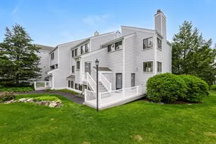 98 Rowayton Woods Dr, Norwalk, CT 06854 - Photo 1