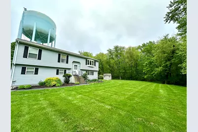 2 Edith Place, Windsor Locks, CT 06096 - Photo 1