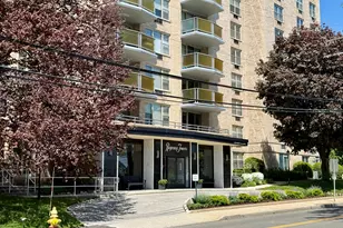 1 Strawberry Hill Ct, Stamford, CT 06902 - Photo 1