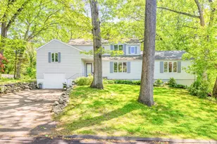39 Falmouth Rd, Fairfield, CT 06825 - Photo 1