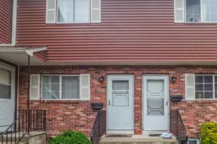 65 Patricia Rd, Bridgeport, CT 06606 - Photo 1