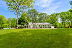 95 Treadwell Ln, Weston, CT 06883 - Photo 1