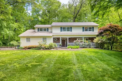 9 Meadowbrook Road, New Fairfield, CT 06812 - Photo 1