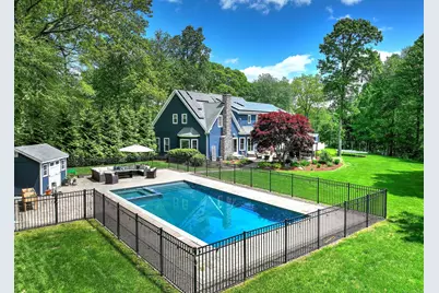 10 Grove Hill Road, Woodbridge, CT 06525 - Photo 1