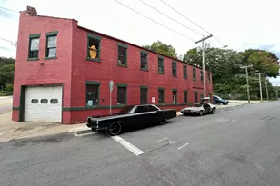 4 Willow St, Norwich, CT 06360 - Photo 1