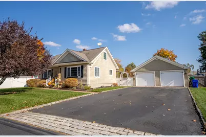 17 Saint Thomas Street, Enfield, CT 06082 - Photo 1