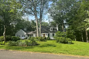 44 Meadow Ridge Dr, Easton, CT 06612 - Photo 1