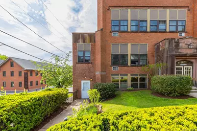 201 College Street #3, Middletown, CT 06457 - Photo 1