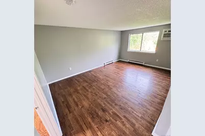 32 Old Foxon Road #5, East Haven, CT 06513 - Photo 1