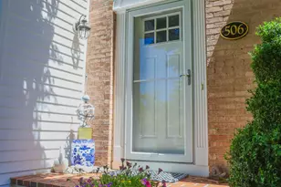 506 Jamestown Rd, Stratford, CT 06614 - Photo 1