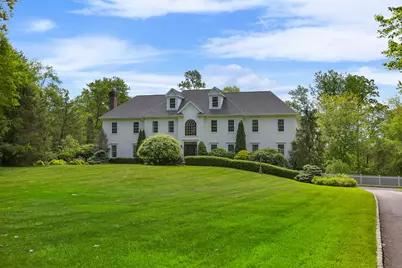 10 Easton Heights Lane, Easton, CT 06612 - Photo 1