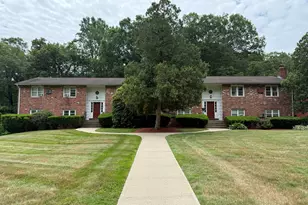 1105 Waterbury Rd, Cheshire, CT 06410 - Photo 1