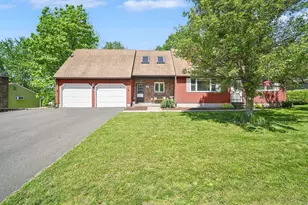 16 Cartier Rd, Enfield, CT 06082 - Photo 1