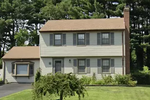 28 Southwood Dr, West Hartford, CT 06110 - Photo 1