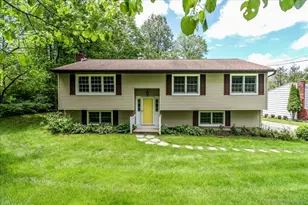 31 Buckingham Rd, New Milford, CT 06776 - Photo 1