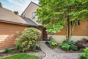 53 Bathcrescent Ln, Bloomfield, CT 06002 - Photo 1