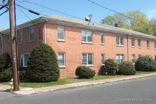 39 Roberts St, Seymour, CT 06483 - Photo 1